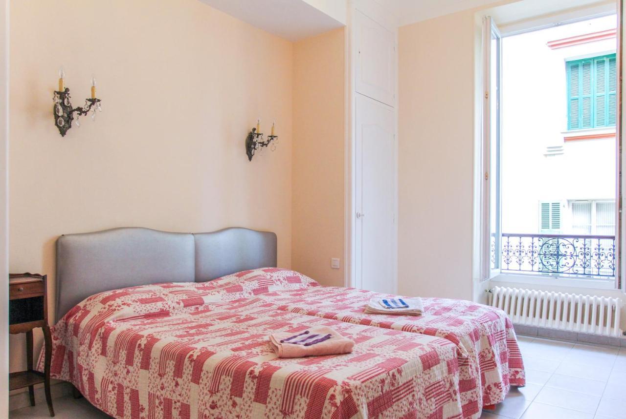 Nice Large 2Br Sunny 20 Meter Terrace Parking Beach Shops Exterior foto