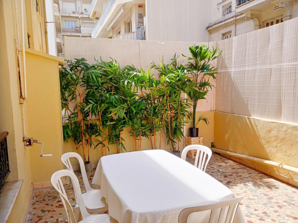 Nice Large 2Br Sunny 20 Meter Terrace Parking Beach Shops Exterior foto